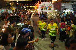 BIB: 90142
                            <button type="button" onclick="openModal(21830914)" class="btn btn-primary btn-sm float-right btn-popup" data-toggle="modal" data-target=".modal-high-quality">
                        <i class="fas fa-shopping-cart"></i> Add to Cart
                    </button>
                                            <button type="button" onclick="isThisMe(21830914, true)" class="btn btn-success btn-sm float-right btn-popup btn-isme hidden" data-toggle="tooltip" data-placement="bottom" title="นี่คือรูปของคุณใช่ไหม คลิกที่นี่เพื่อเอาเข้าอัลบั้ม">
                        <i class="fas fa-plus"></i> Add to album
                    </button>
                    <button type="button" onclick="isThisMe(21830914, false)" class="btn btn-warning btn-sm float-right btn-popup btn-isnotme hidden">
                        <i class="fas fa-ban"></i> Remove from album
                    </button>